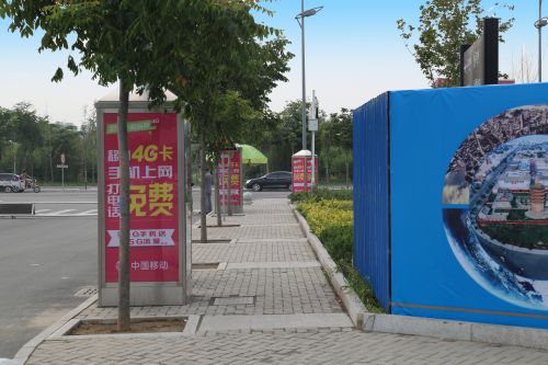 郑州滚动灯箱广告