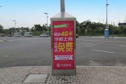 郑州落地灯箱广告